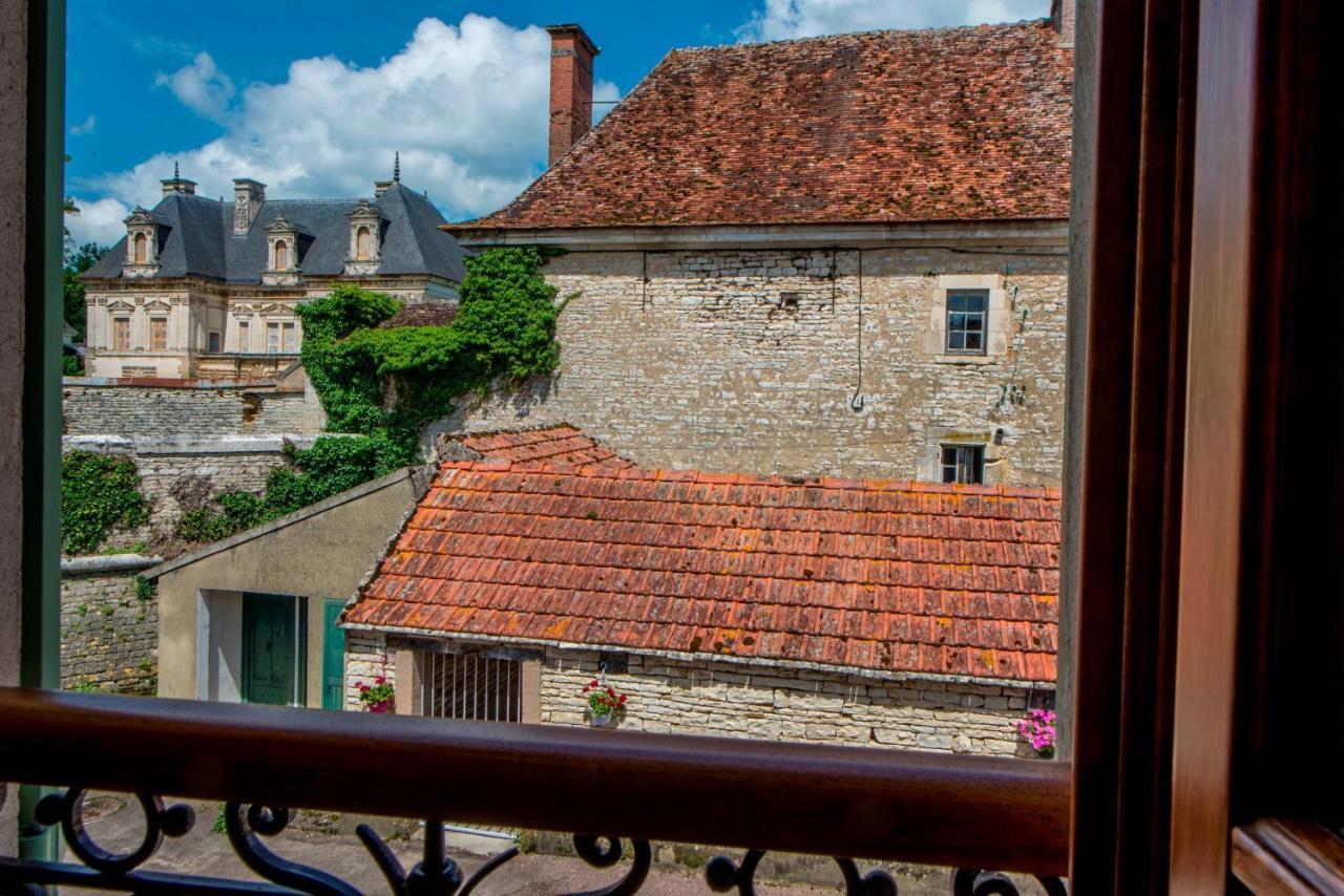 Aupres Du Chateau Tanlay Ngoại thất bức ảnh