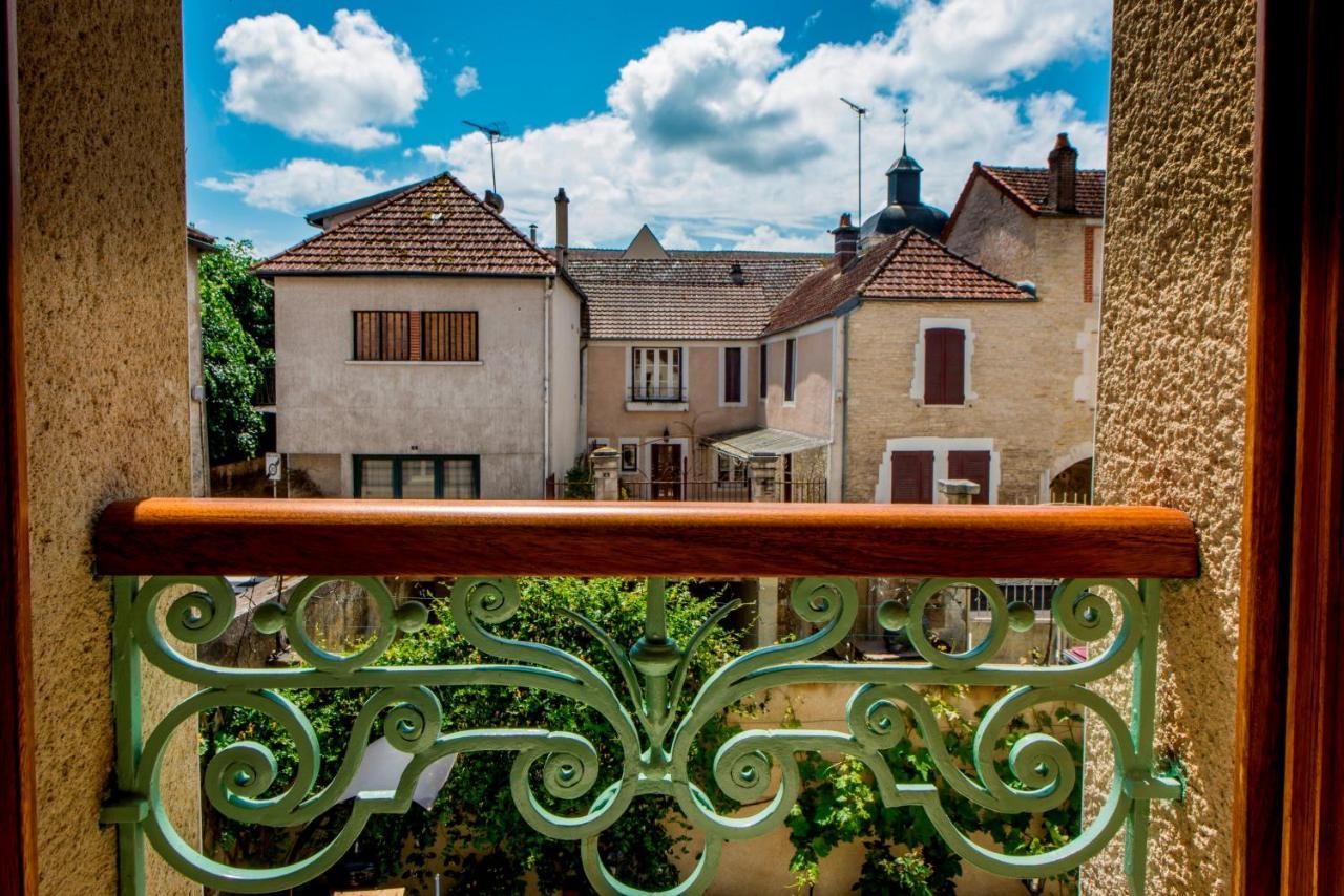 Aupres Du Chateau Tanlay Ngoại thất bức ảnh